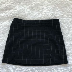 Brandy Melville business casual mini skirt